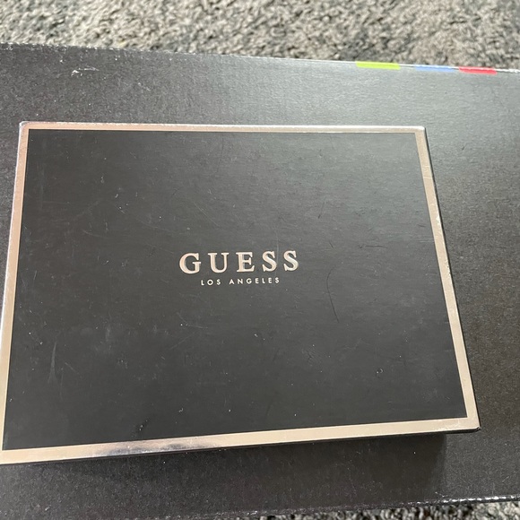 Guess Passport holder - Picture 4 of 4